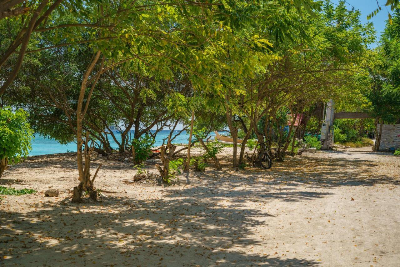 Ora Villas Gili Meno Exterior photo